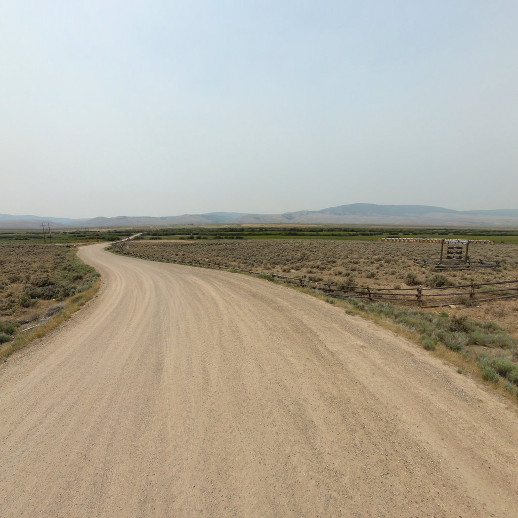 Lemhi Pass Road scene image looking forward