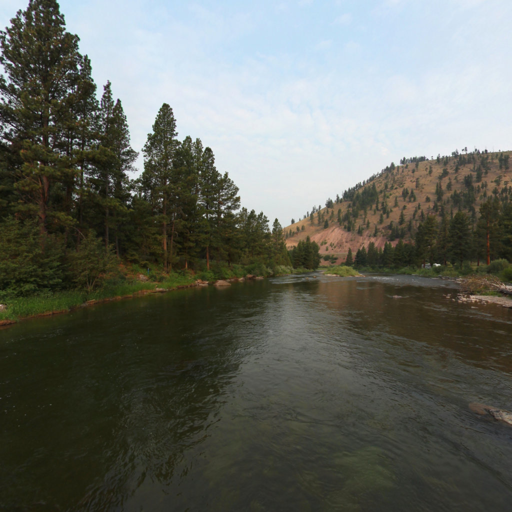 Blackfoot River scene image looking forward